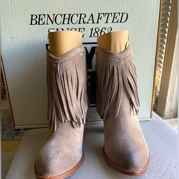 Brand New Frye short boots - Picture 1 of 5